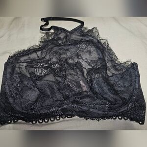NWT Victoria’s Secret Floral Laced Very Sexy Bralette Size 34DD Halter